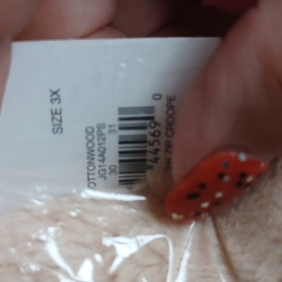 NWT SO perfectly soft sherpa faux fur tan 1/4 zip up jacket - Picture 4 of 4